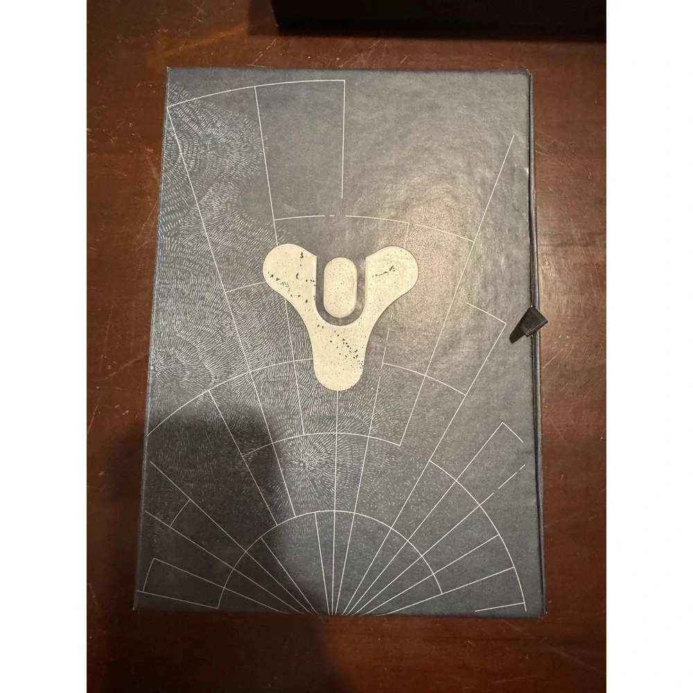 Destiny -- Limited Edition (Sony PlayStation 4, 2014)